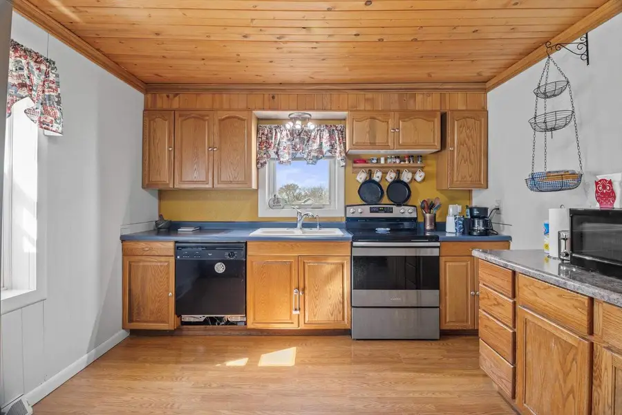 1520 Sandy Lane, Watertown, WI 53098 - #3