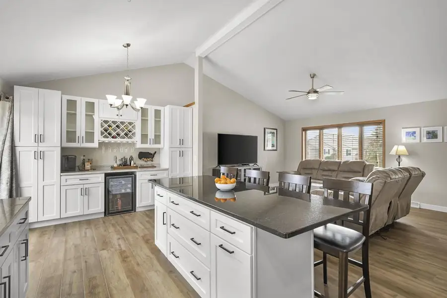 6318 Seven Pines Avenue, Madison, WI 53718 - #2