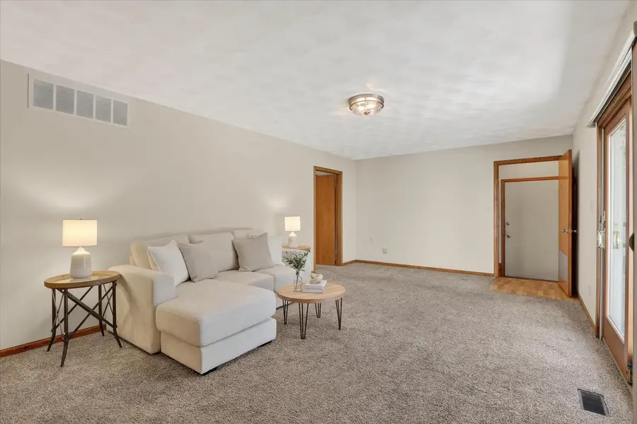 57 Winnebago Drive, Edgerton, WI 53534 - #2