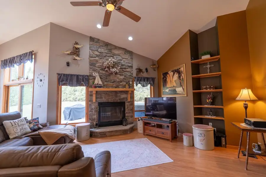 207 W 2nd Street, Friesland, WI 53935 - #3