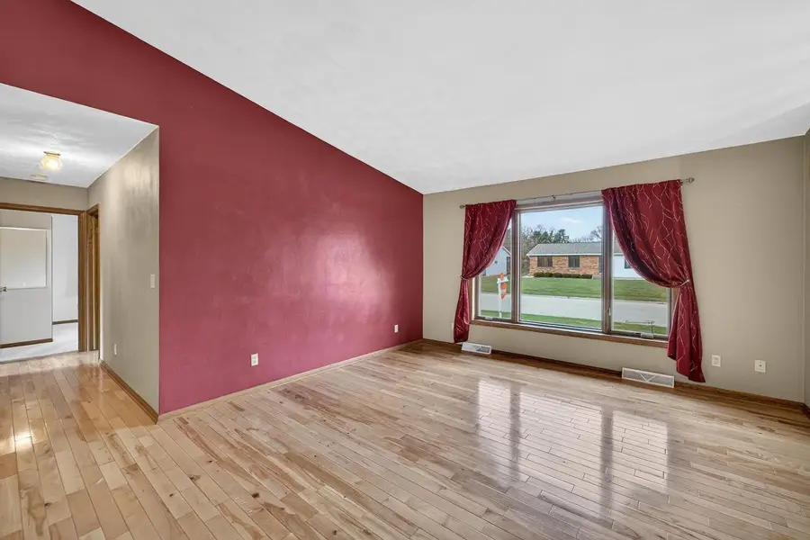 588 Washington Street, Monticello, WI 53570 - #3