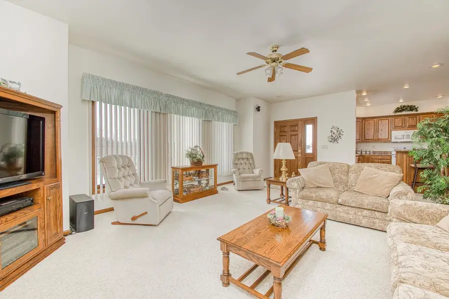 285 Creek Drive, Benton, WI 53803 - #3