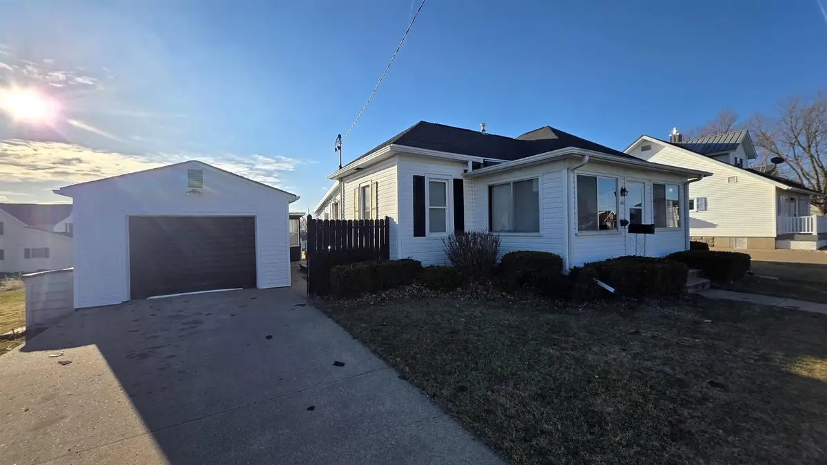 631 S Tyler Street, Lancaster, WI 53813 - #1