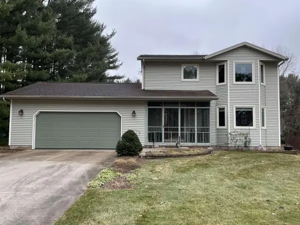 E10471 Pine Circle, Prairie Du Sac, WI 53578
