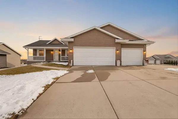 4990 Glacier View Drive, Milton, WI 53563