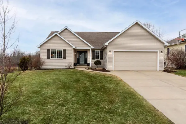 10886 Diamond Circle, Blue Mounds, WI 53517