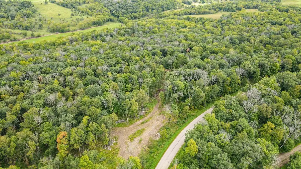 2222 County Road Y, Dodgeville, WI 53533 - #1