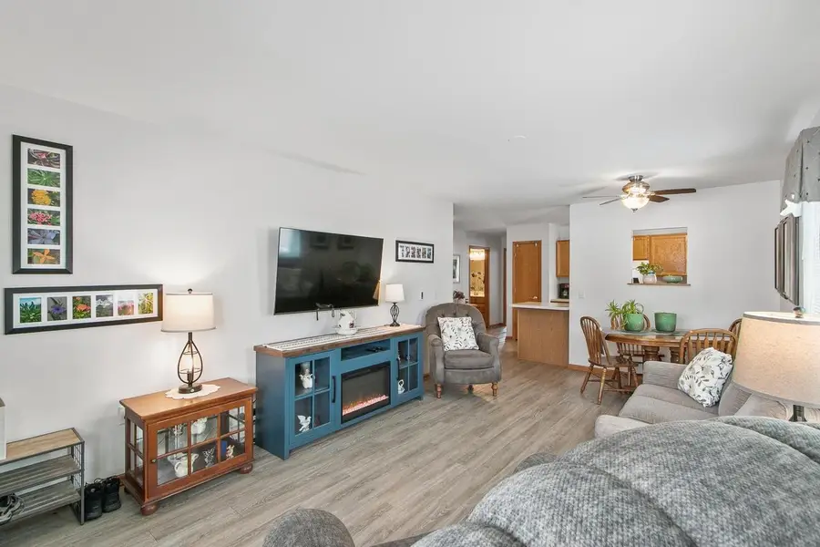 1507 Manassas Drive #51, Baraboo, WI 53913 - #3