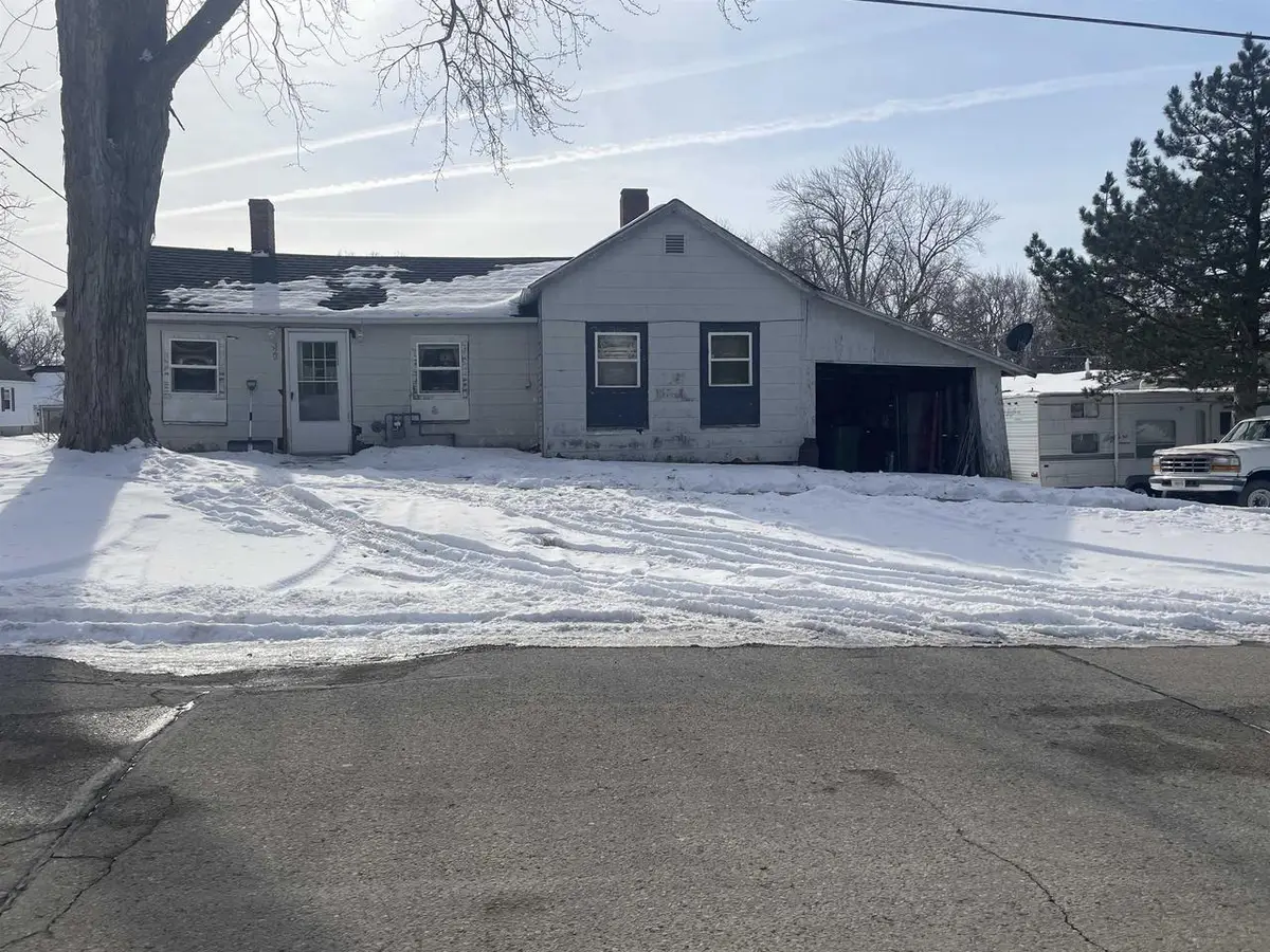 322 E North Street, Brandon, WI 53919 - #1
