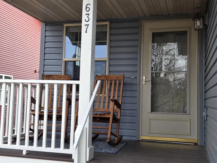 637 Garfield Avenue, Evansville, WI 53536 - #2