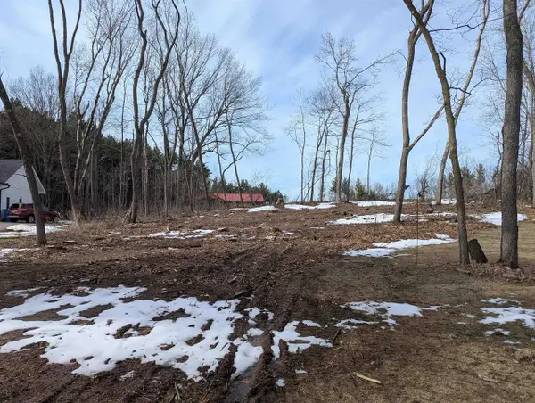 430 Voila Court, Baraboo, WI 53913