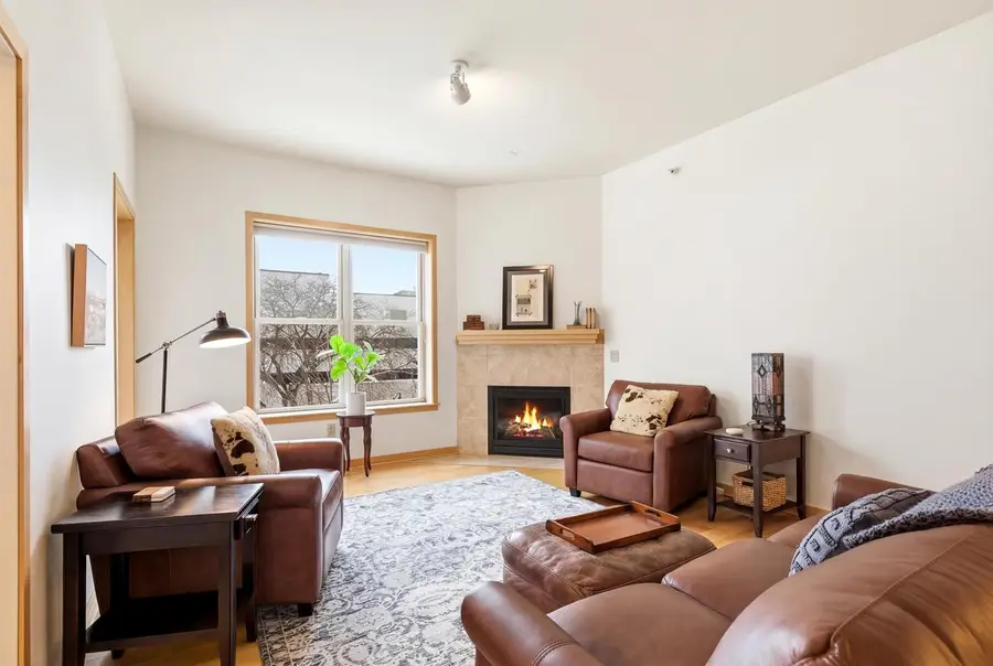 360 W Washington Avenue #403, Madison, WI 53703 - #2