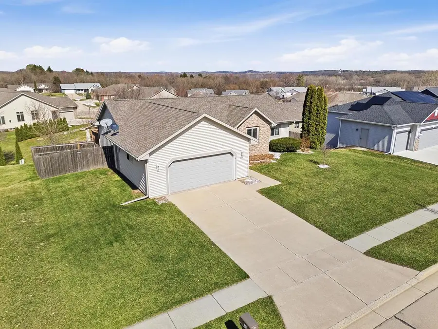 213 Wollet DRIVE, Fort Atkinson, WI 53538 - #3