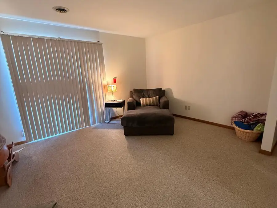 1320 Lincoln Avenue, Prairie Du Sac, WI 53578 - #3