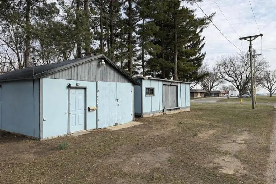 1604 E 3rd Avenue, Brodhead, WI 53520 - #3