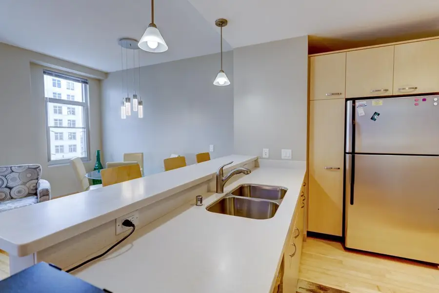 309 W Washington Avenue #606, Madison, WI 53703 - #3