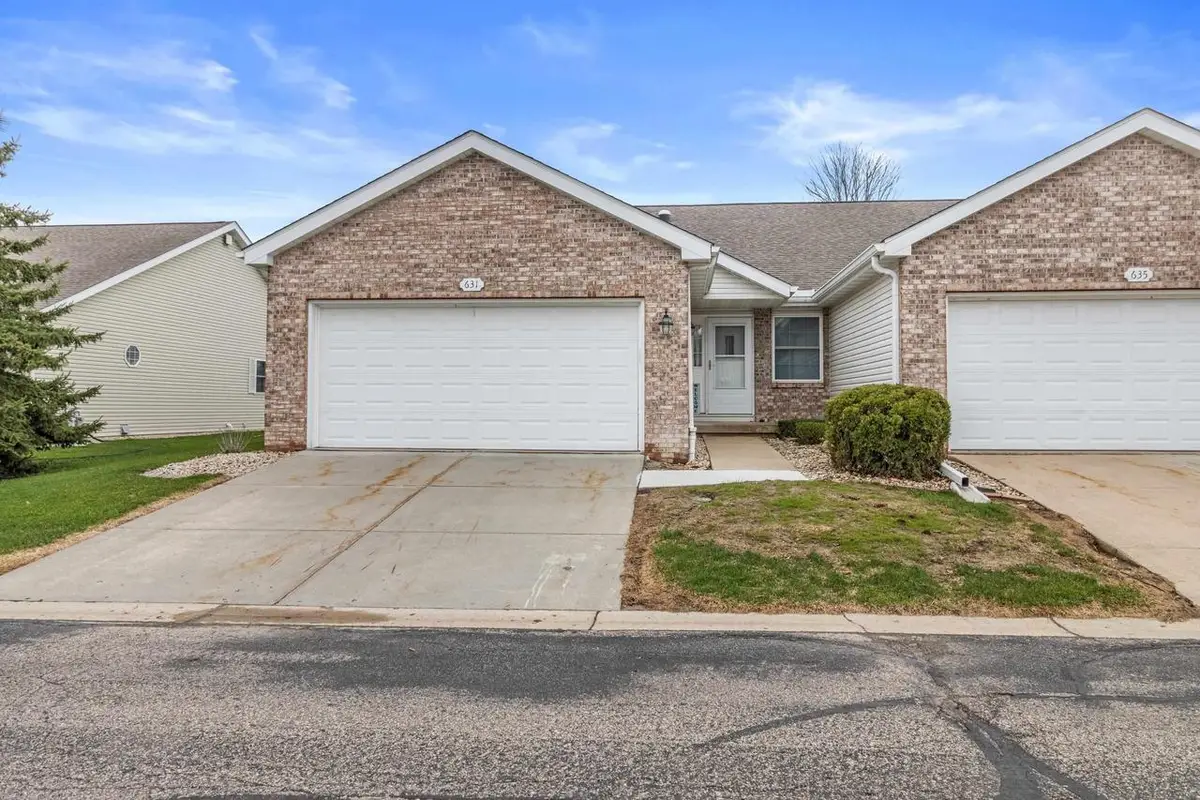 631 Cardinal Way, Sun Prairie, WI 53590 - #1