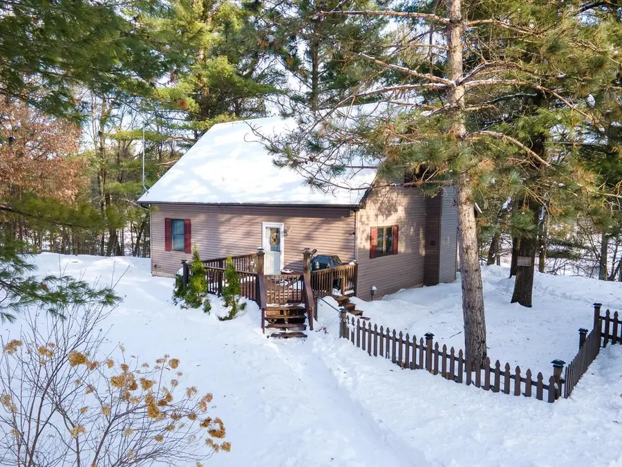 1094 10th Avenue, Hancock, WI 54943 - #3