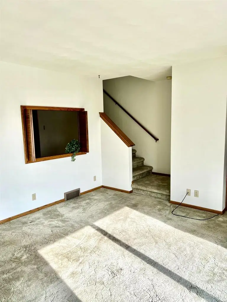 1452 Canyon Drive Drive #15, Janesville, WI 53546 - #2