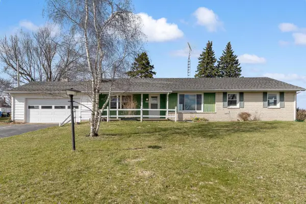 W6390 Oak Street, Dalton, WI 53926