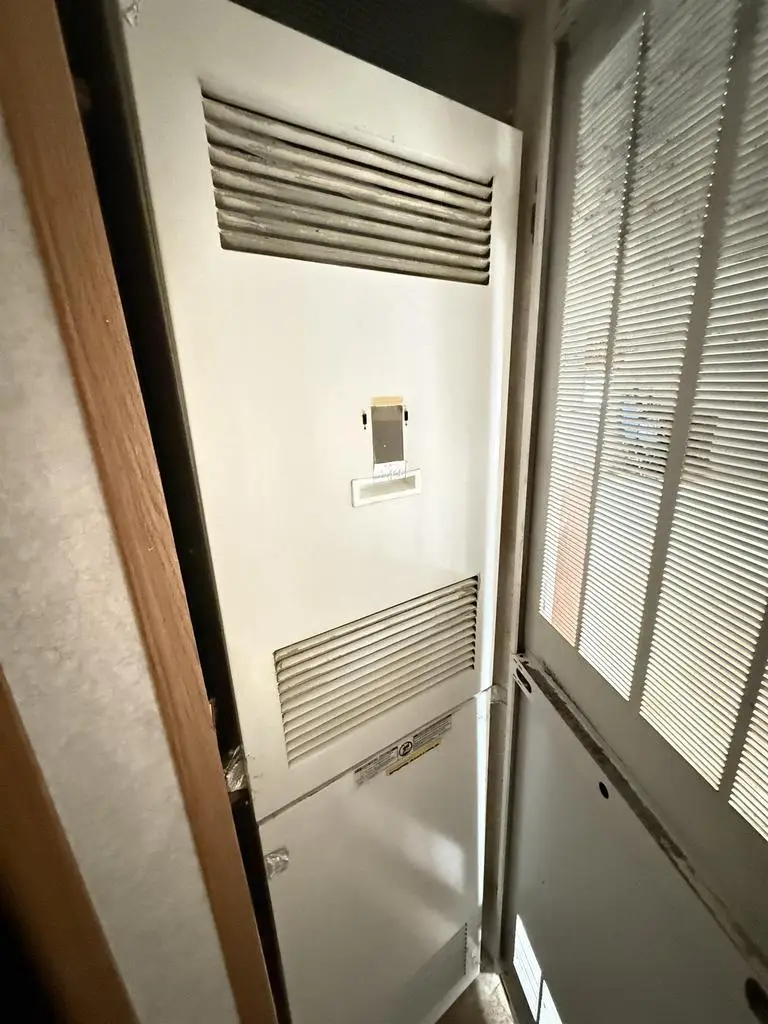 W211N11863 Hilltop Drive #D14, Germantown, WI 53022 - #3