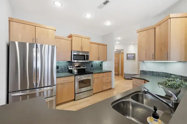 1101 Hamilton Street #204, Stoughton, WI 53589