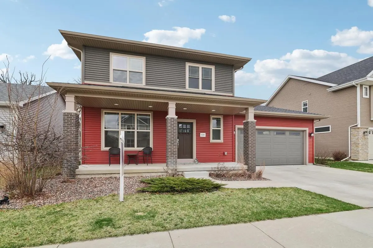 1236 Twisted Branch Way, Sun Prairie, WI 53590 - #1