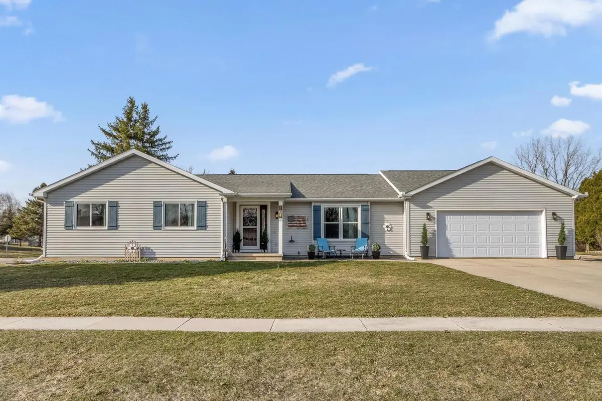 101 Knoll Court, Rosendale, WI 54974 - #1