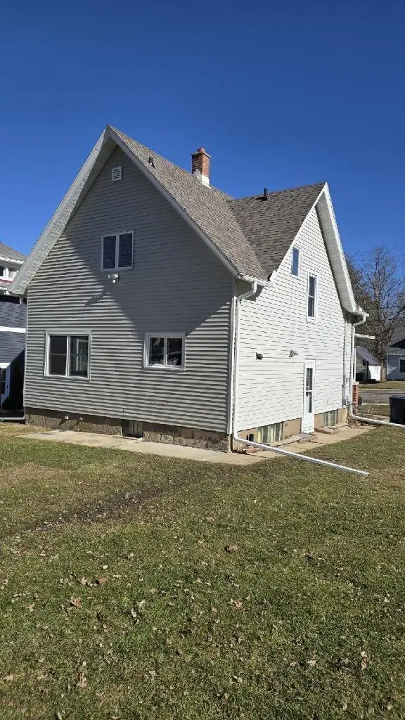 124 Juneau Street, Horicon, WI 53032 - #3