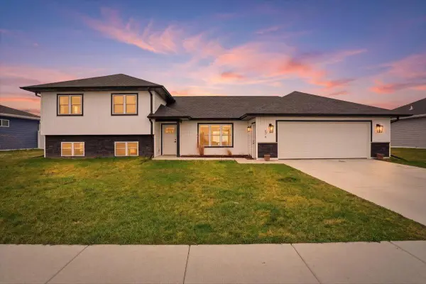 676 Porter Road, Evansville, WI 53536