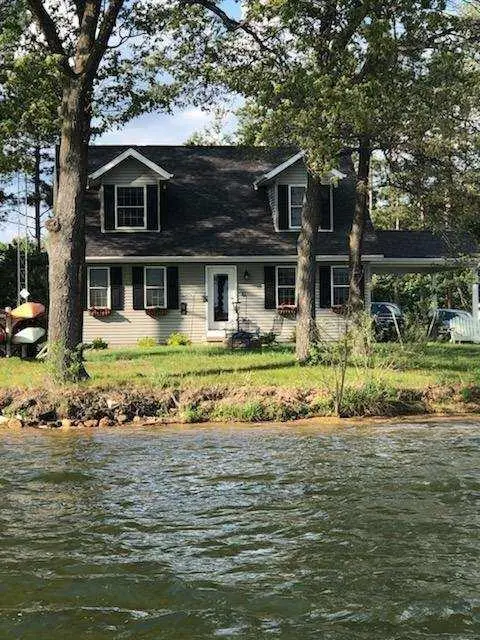 N8067 Tuttle Lake Road, Neshkoro, WI 54960