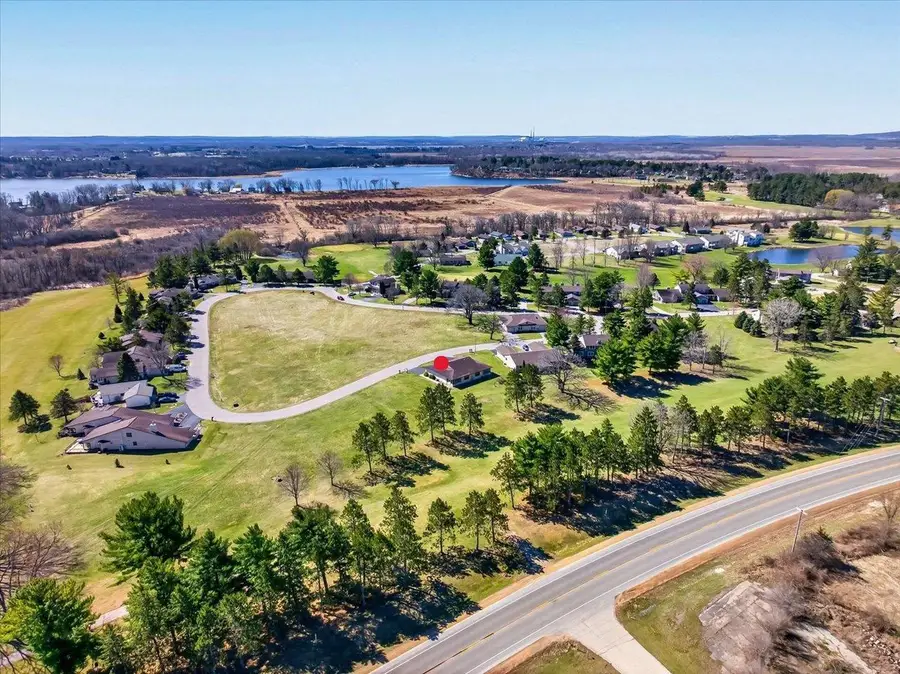 623 Saddle Ridge, Portage, WI 53901 - #3