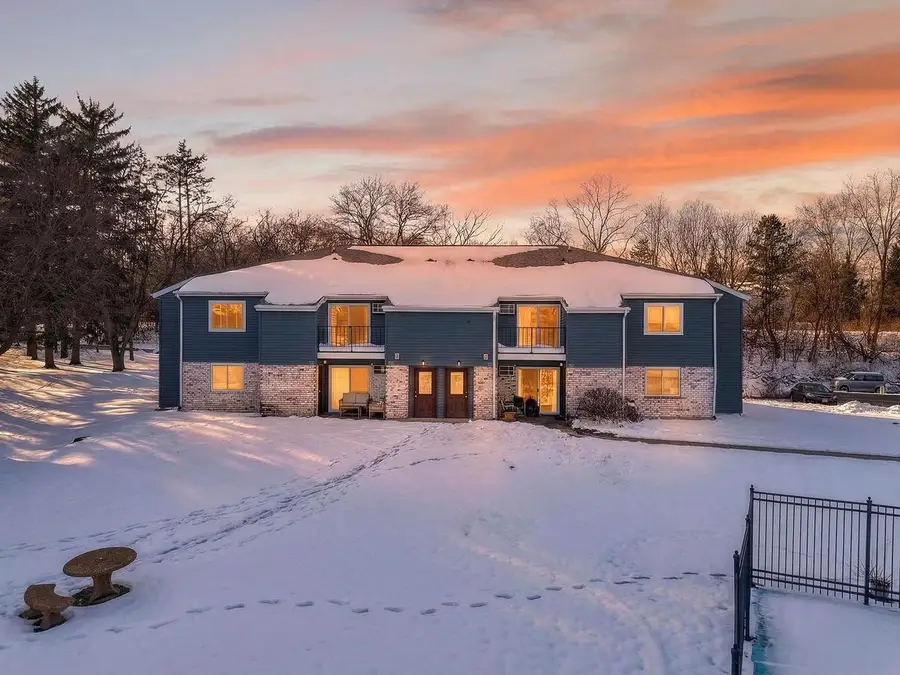 904 Whispering Pines Way, Fitchburg, WI 53713 - #2