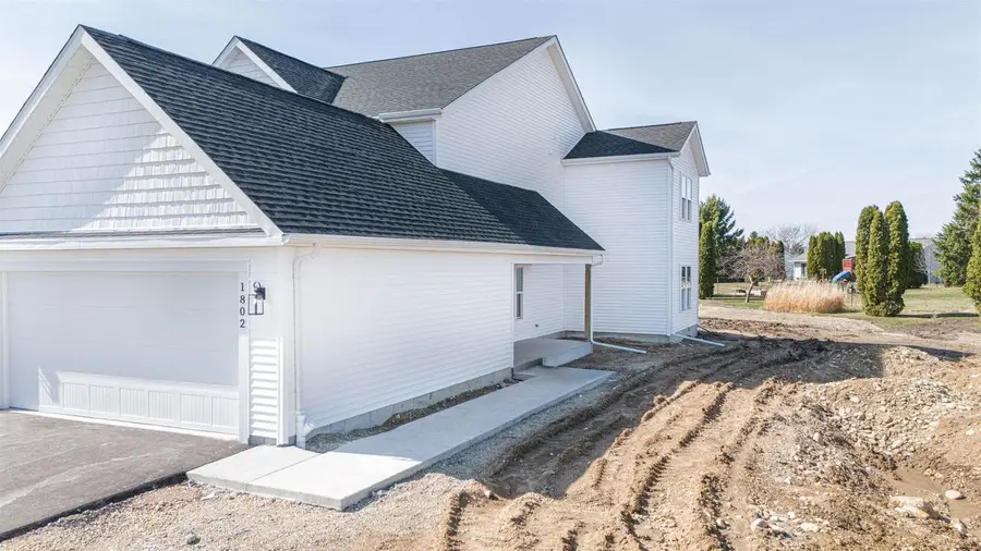 1802-1804 W Kyle Circle, Beloit, WI 53511 - #2