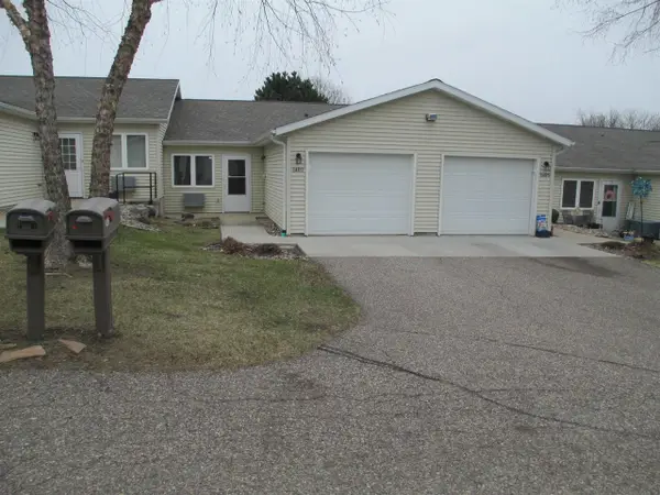 1407 15th St Street #35, Baraboo, WI 53913