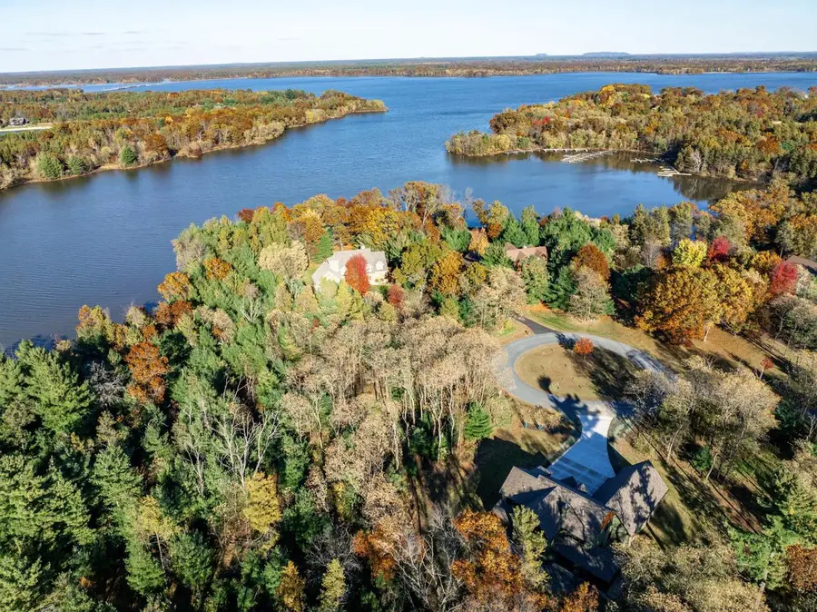 N7825 N Cherokee Circle, New Lisbon, WI 53950 - #3