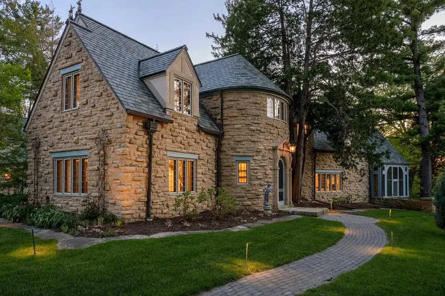 3452 Crestwood Drive, Madison, WI 53705 - #2
