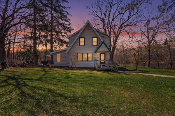 851 CR Hwy N Road, Stoughton, WI 53589