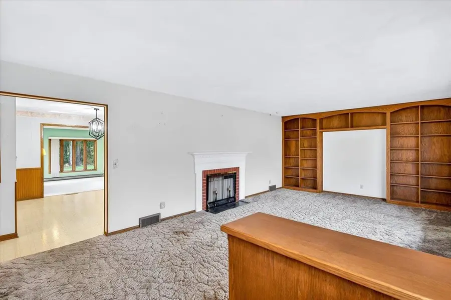 426 Blankenheim Lane, Sun Prairie, WI 53590 - #3