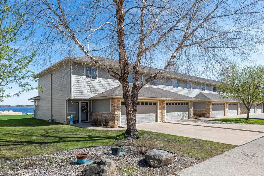 178 Front Street #31, Marquette, WI 53947 - #3