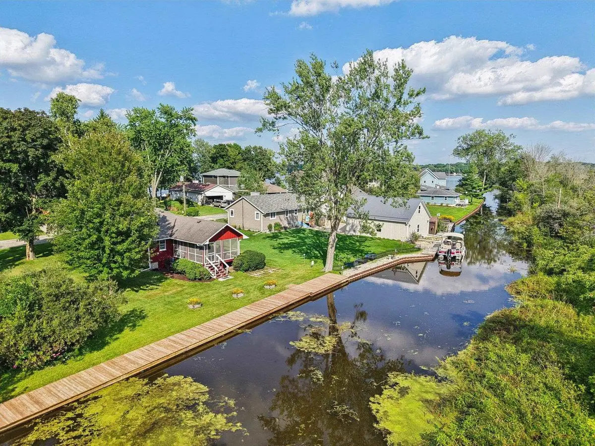 W8135 Elm Point ROAD, Lake Mills, WI 53551 - #1