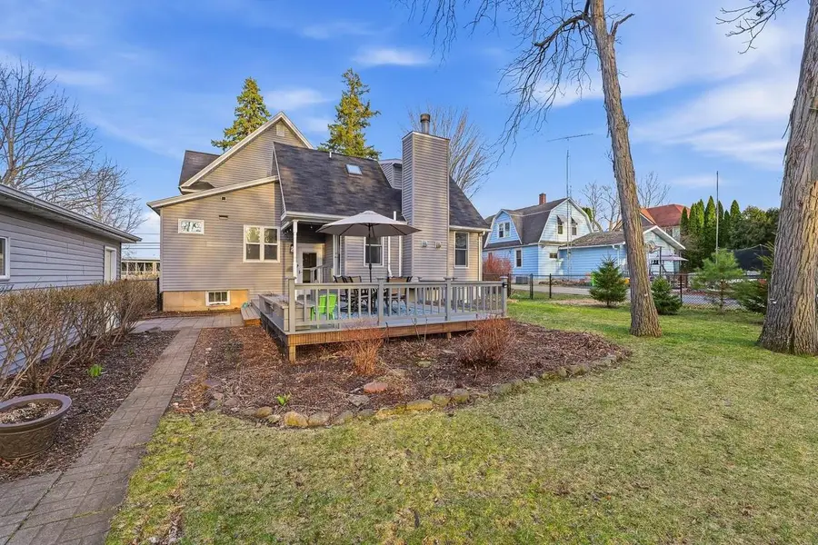 613 MILL Street, Green Lake, WI 54941 - #3