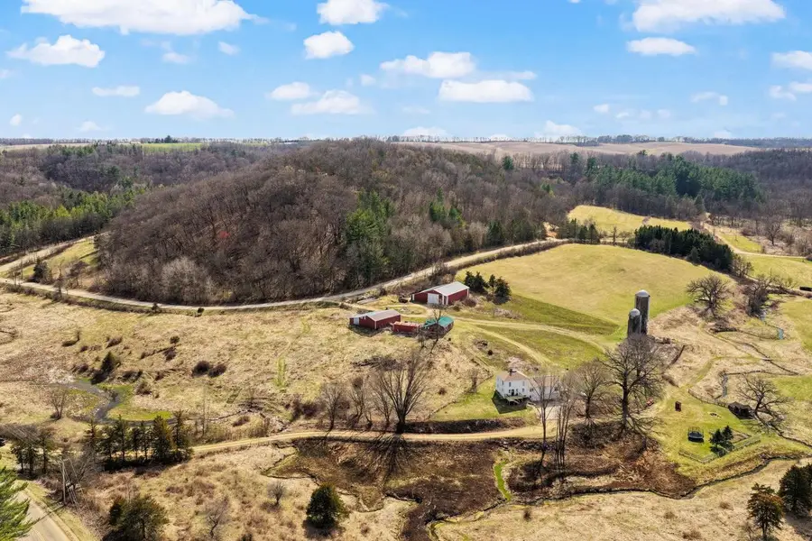 3850 County Y Road, Dodgeville, WI 53533 - #3