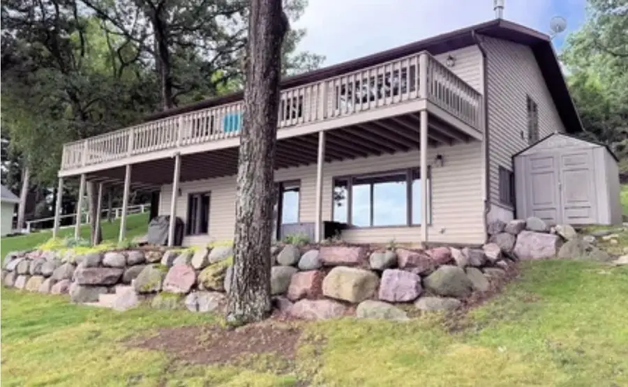 842 E Hiawatha Drive, Wisconsin Dells, WI 53965 - #3