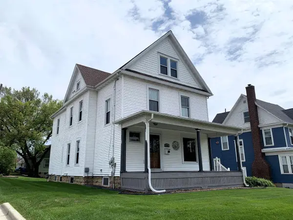656 James Street, Columbus, WI 53925