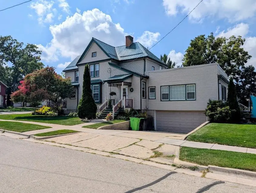 626 E Brown Street, Waupun, WI 53963 - #2