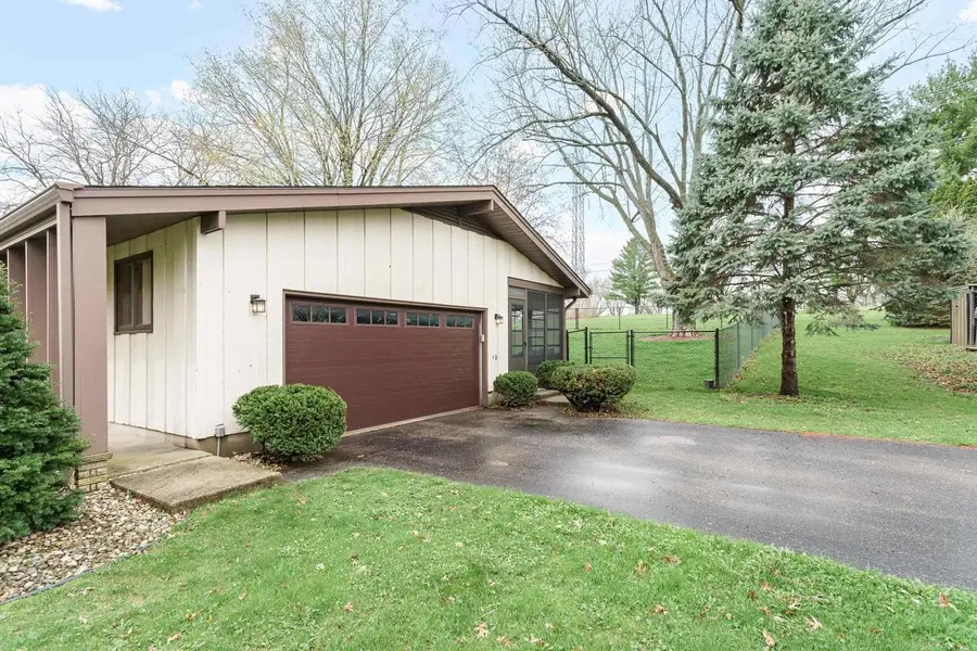 833 Marion Avenue, Janesville, WI 53548 - #3