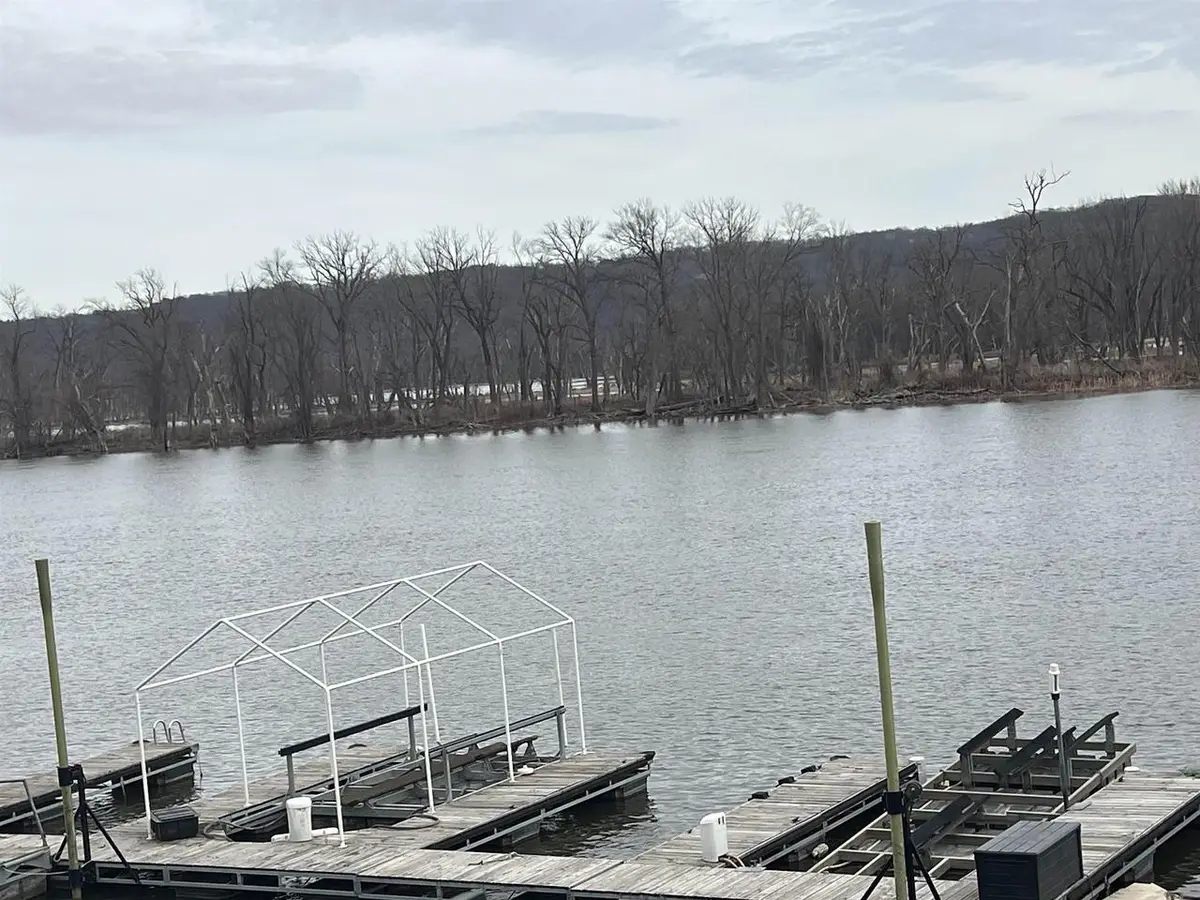 133 S 1st Street #5, Harpers Ferry, IA 52146 - #1