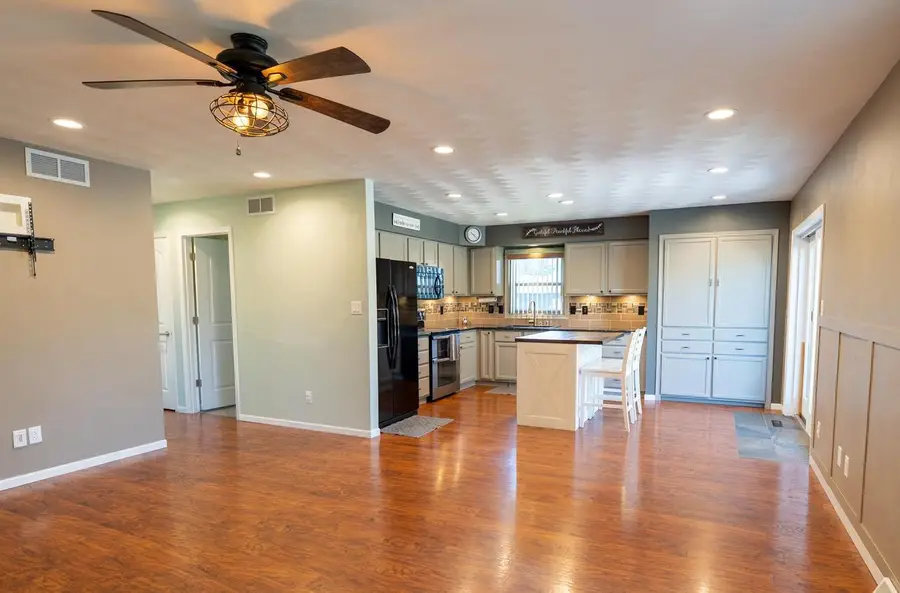 303 N Summit Street, Albany, WI 53502 - #2