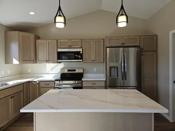 3765 Avery Lane, Janesville, WI 53546